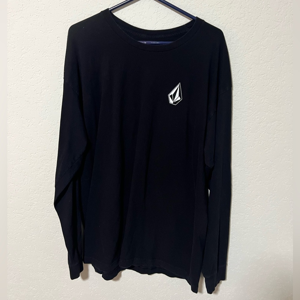 Volcom Black long sleeve T XL